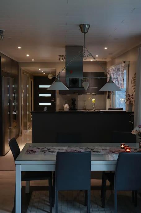 Cosy, Homely House With A Large Courtyard Saarenkylä Exteriör bild