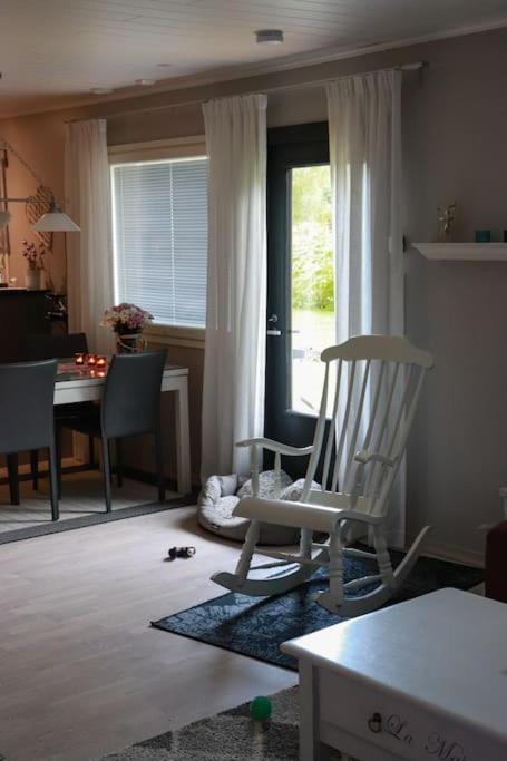 Cosy, Homely House With A Large Courtyard Saarenkylä Exteriör bild